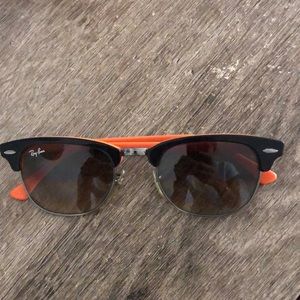 Ray-Ban RB2156 sunglasses and case